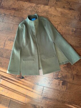 Alice Walk Olive Cape